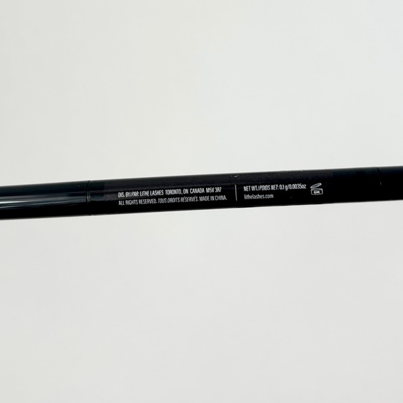 NWT Lithe High Definition Gel Eye Liner with Angled Brush - Picture 4 of 17